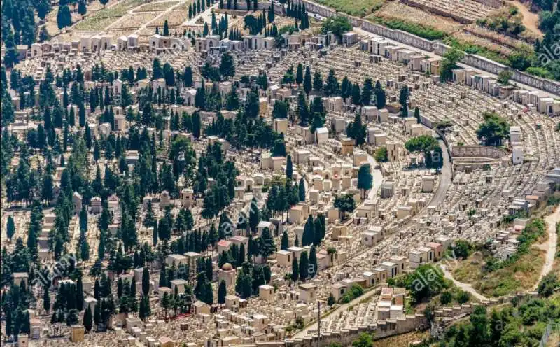 cimitero dei rotoli a palermo 2