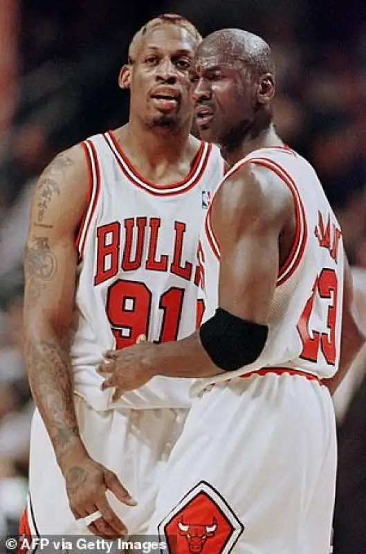 dennis rodman michael jordan