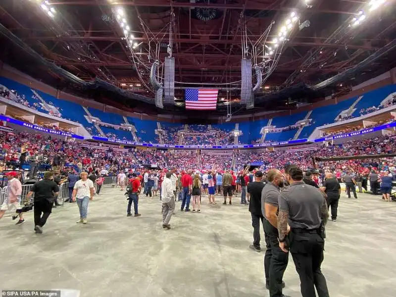 il bok center mezzo vuoto