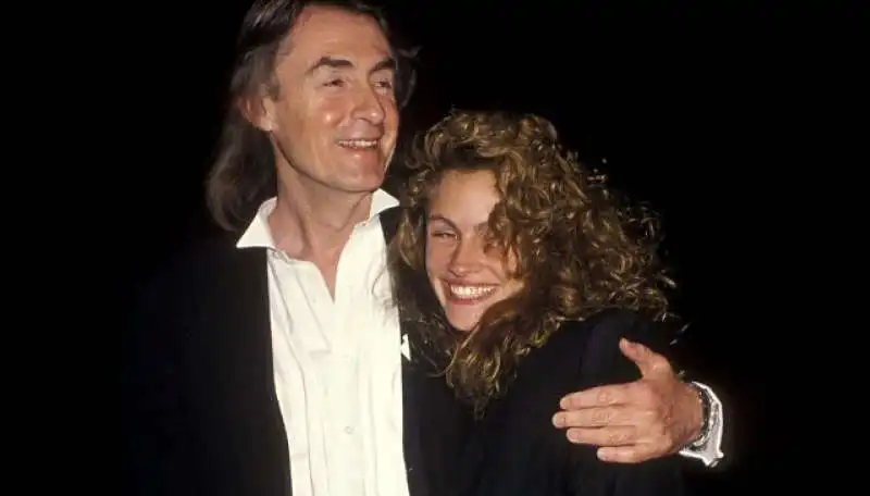 JOEL SCHUMACHER JULIA ROBERTS