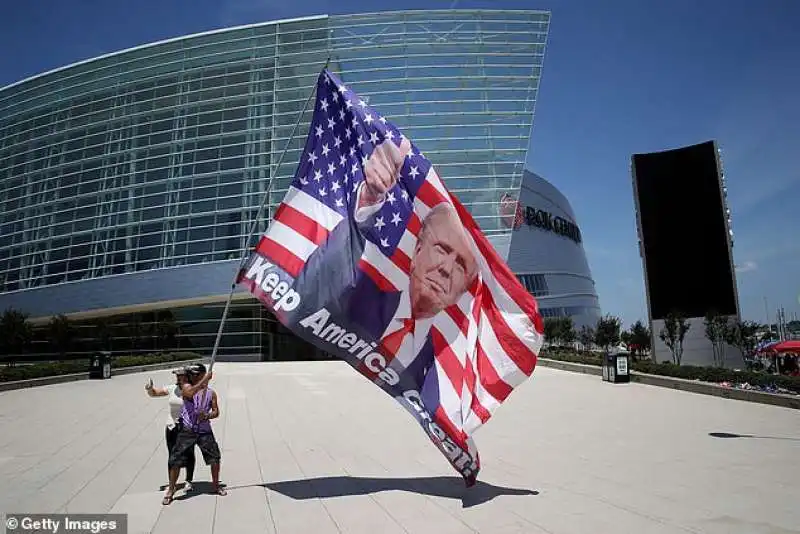 sostenitori di trump a tulsa 6