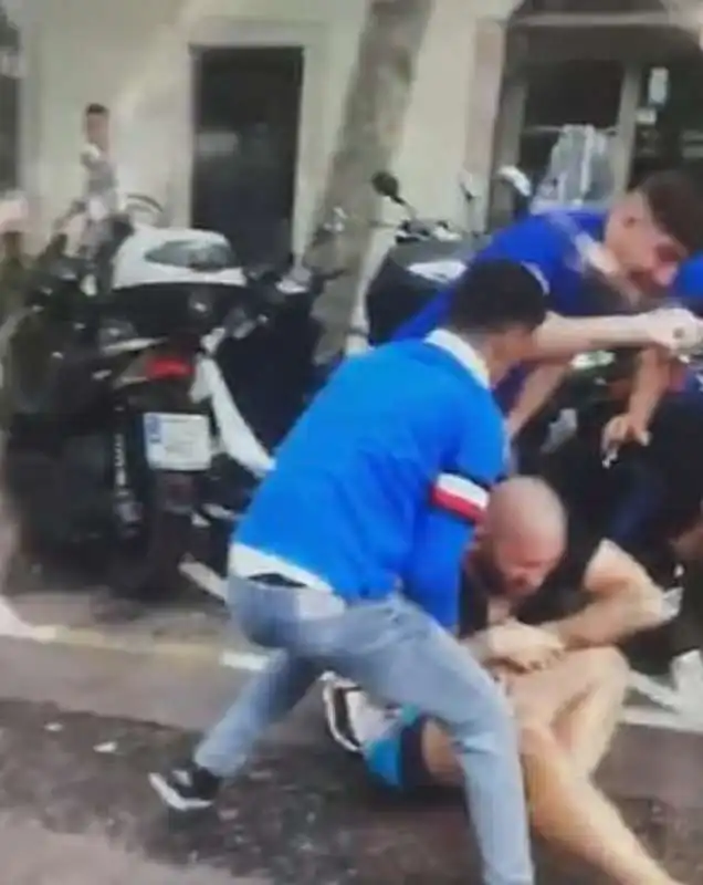 turista aggredito per l'orologio a barcellona 3