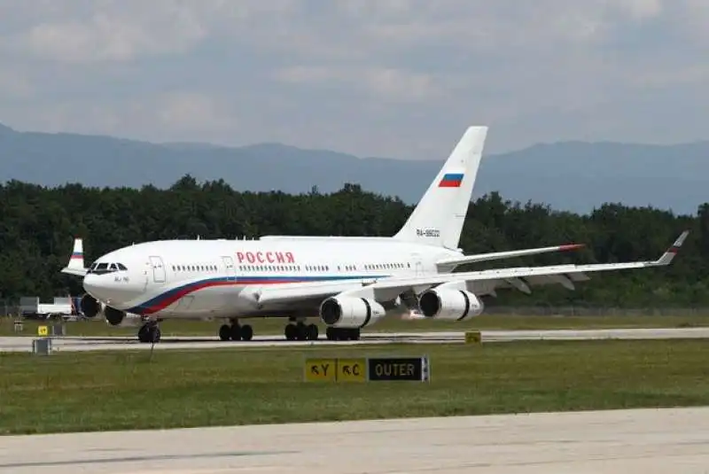 Aereo Ilyushin di Putin 4