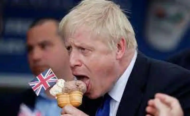 boris johnson si ingozza di junk food 1