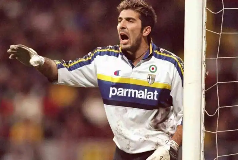 buffon parma 6