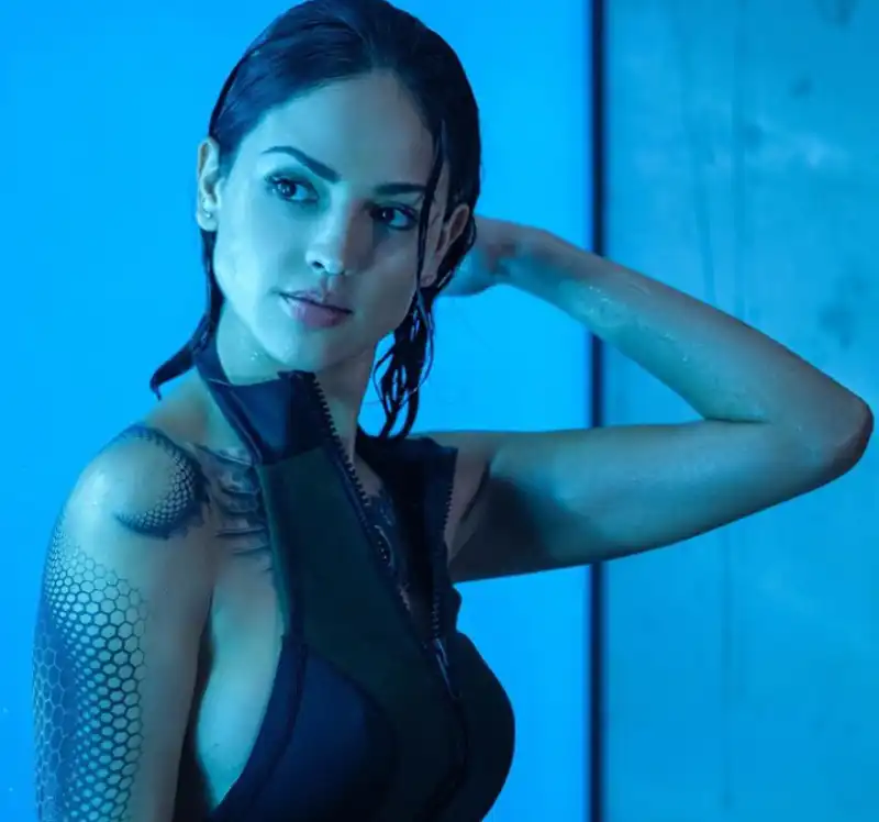 eiza gonzalez bloodshot 