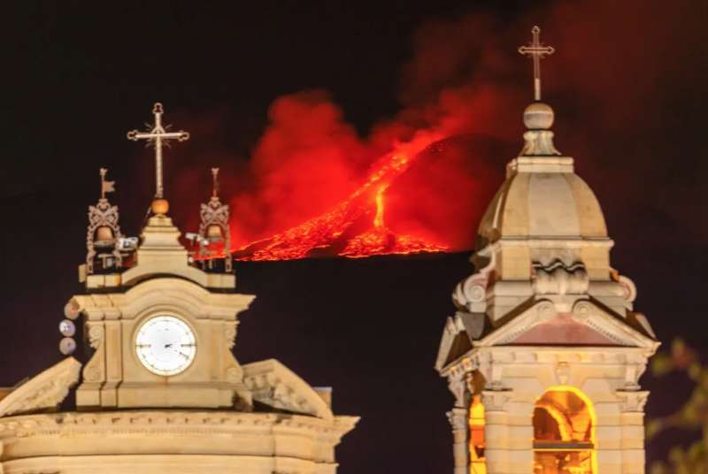 etna eruzione 19 giugno 2021 5