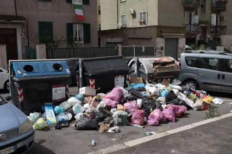 immondizia a roma 3