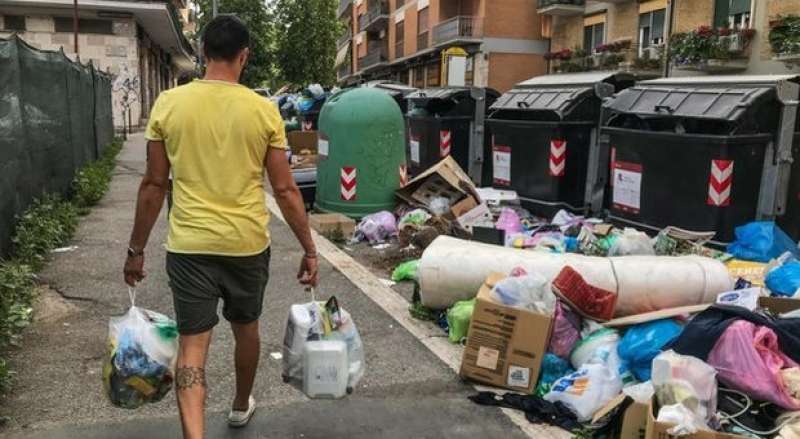 immondizia a roma 7