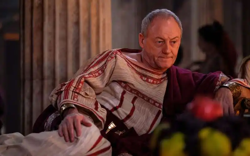 liam cunningham  8