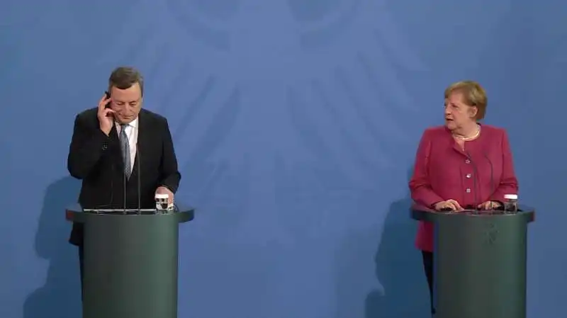 mario draghi angela merkel.   1