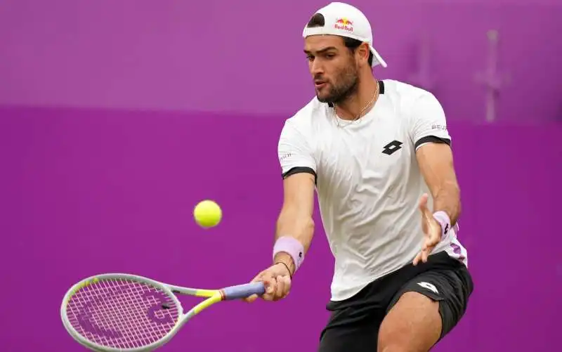 matteo berrettini vince il torneo queen's 4