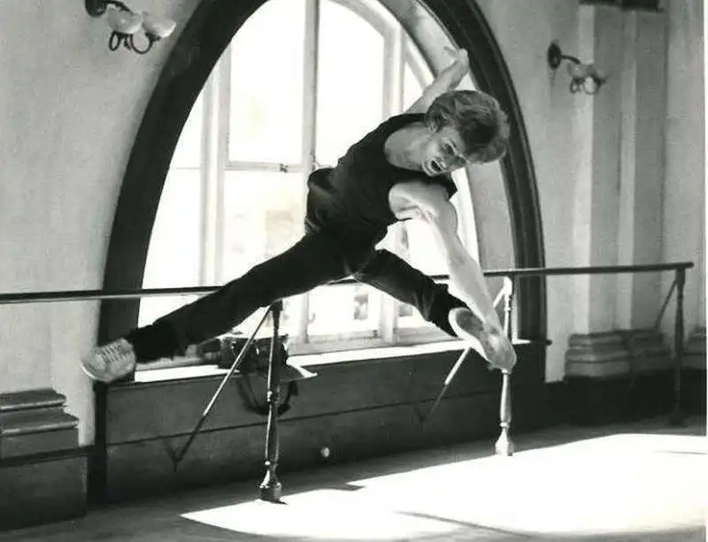 mikhail baryshnikov 1 10