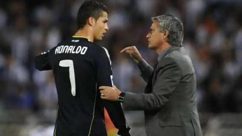 mourinho ronaldo 5