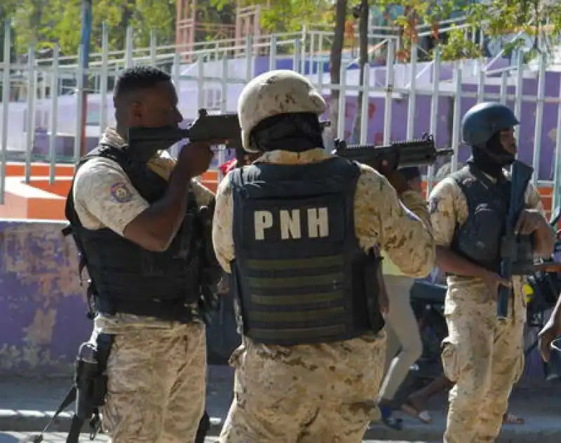 polizia haiti 