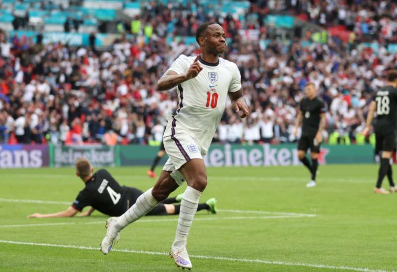 raheem sterling inghilterra germania 5