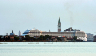 ritorno delle navi da crociera a venezia 4