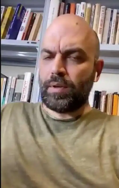 roberto saviano contro de luca 1