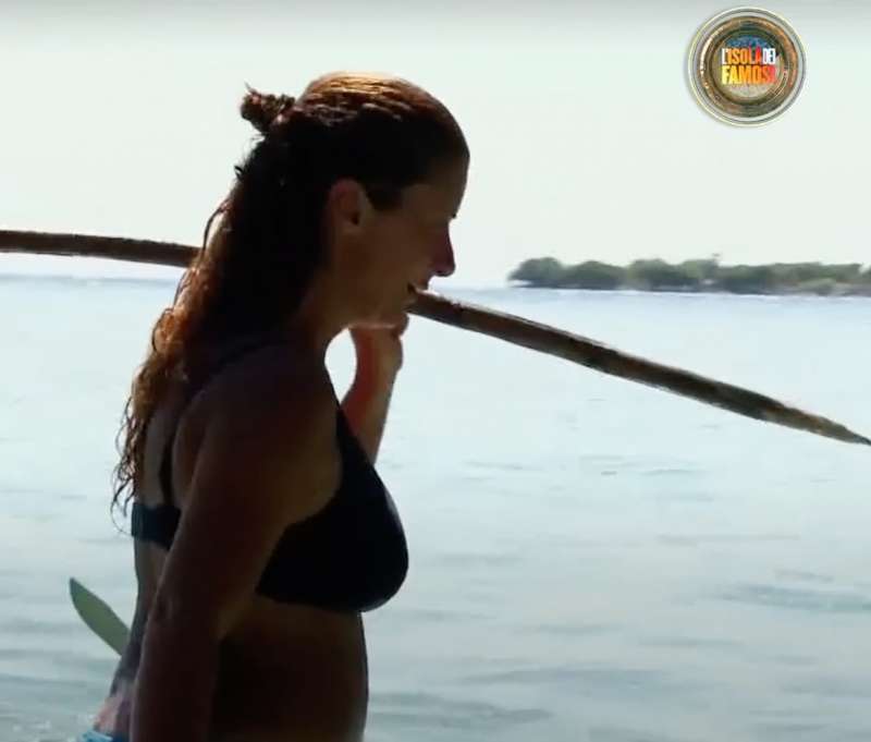 valentina persia all'isola dei famosi 6