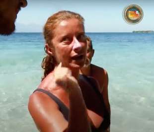 valentina persia all'isola dei famosi 7