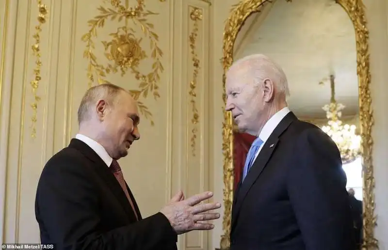 vladimir putin joe biden.  4