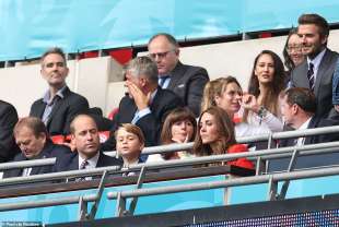 William, George e Kate a Wembley 18