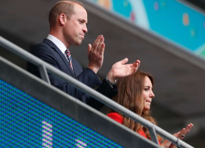 william, kate e george allo stadio per inghilterra germania 1 1