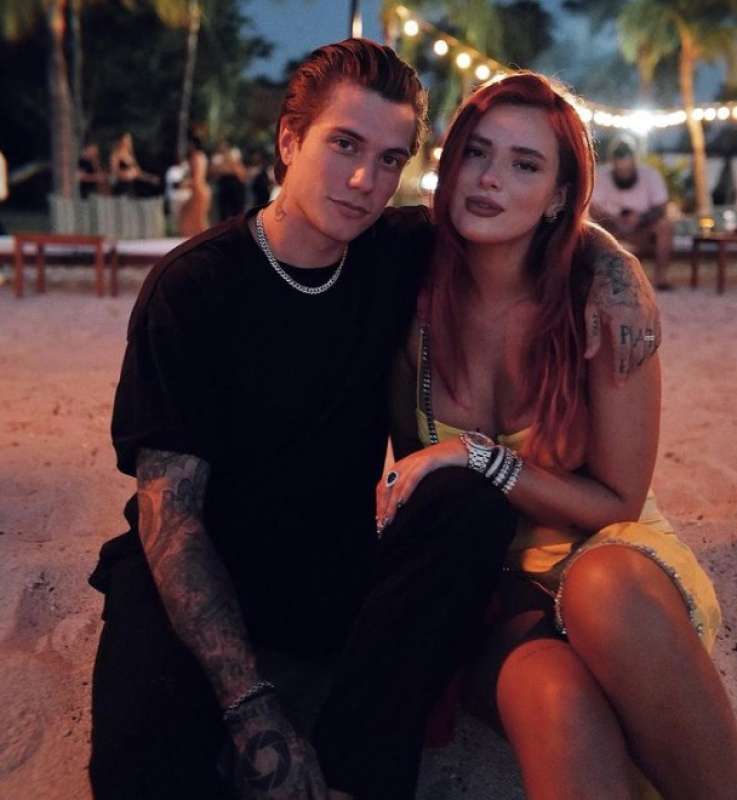 benji e bella thorne 1