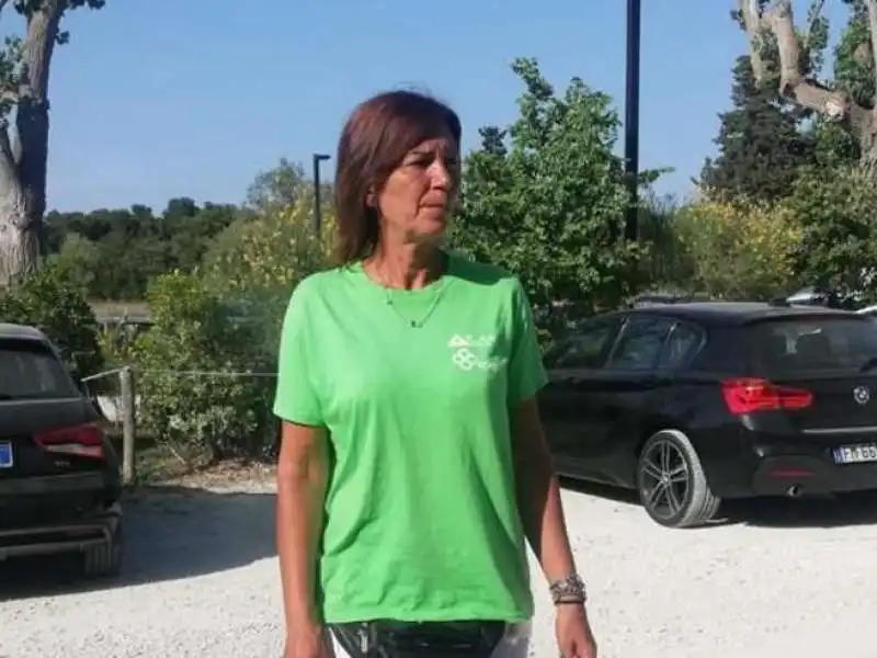 cristina bartoli la parcheggiatrice aggredita a portonovo 