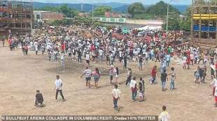 Crolla una tribuna in Colombia