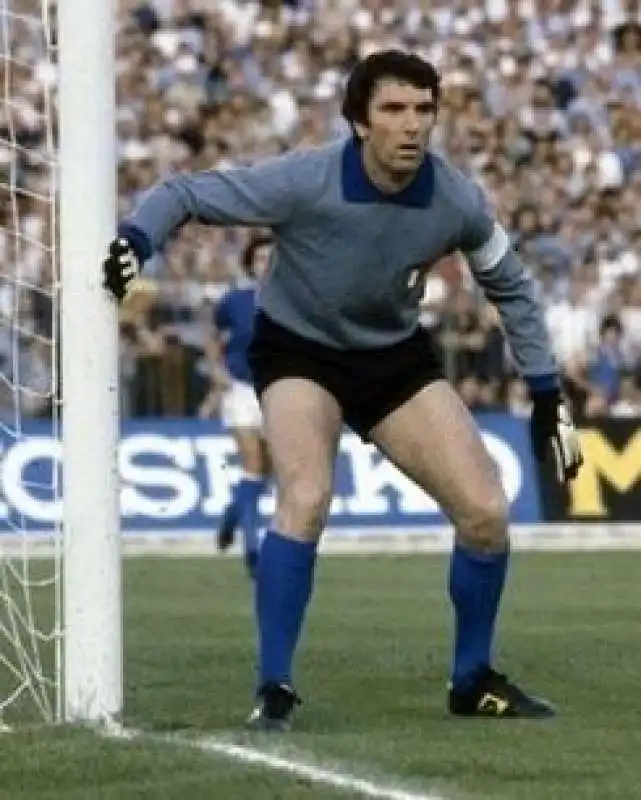 dino zoff 6