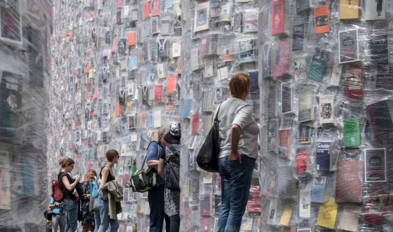 documenta 1