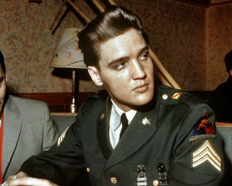 elvis presley un mito senza tempo