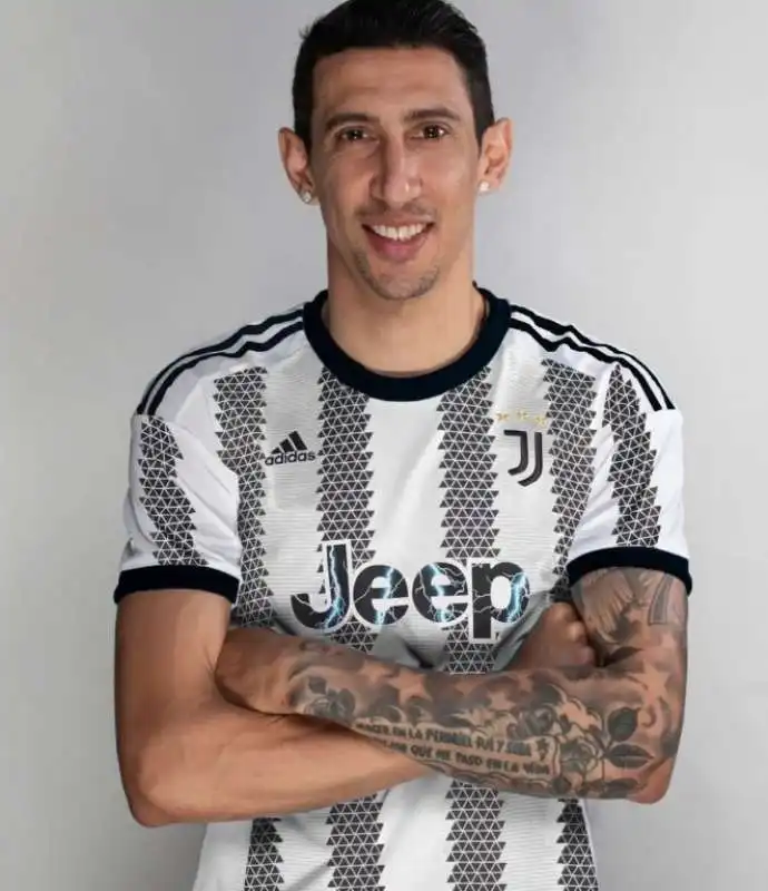 FOTOMONTAGGIO DI DI MARIA IN MAGLIA JUVE