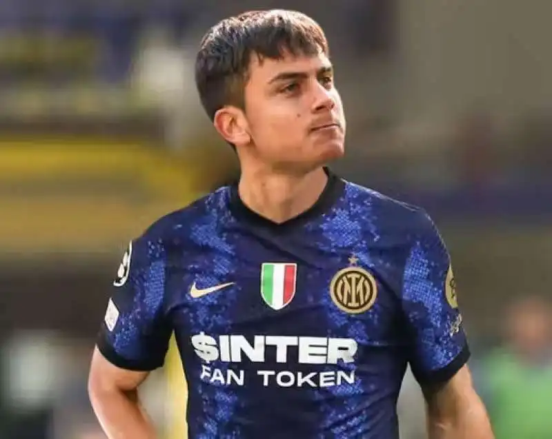 fotomontaggio di dybala interista 2