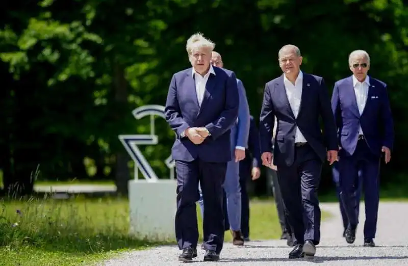 g7 in germania   johnson scholz biden