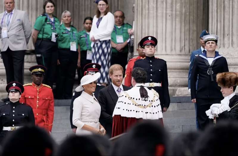 harry e meghan nella cattedrale di st paul per il giubileo di platino 1