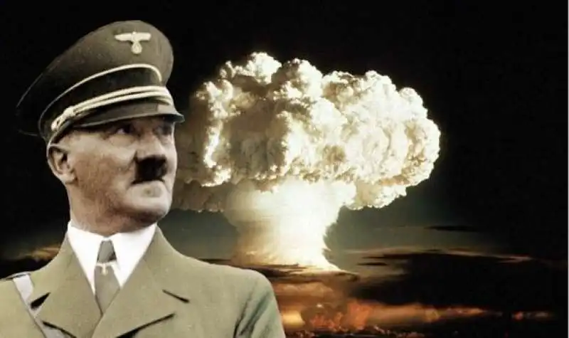 HITLER BOMBA ATOMICA 