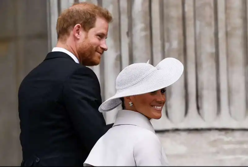 il duca e la duchessa di sussex  alla cattedrale di st paul a londra 2