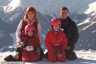 Il principe Andrea con la famiglia scia a Verbier 2