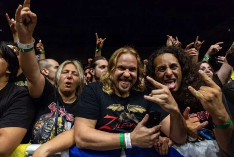 iron maiden legacy of the beast tour 17