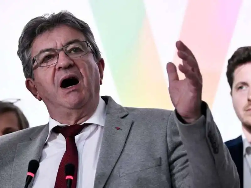 jean luc melenchon dopo il voto per le legislative  