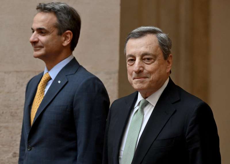 Kyriakos Mitsotakis Mario Draghi