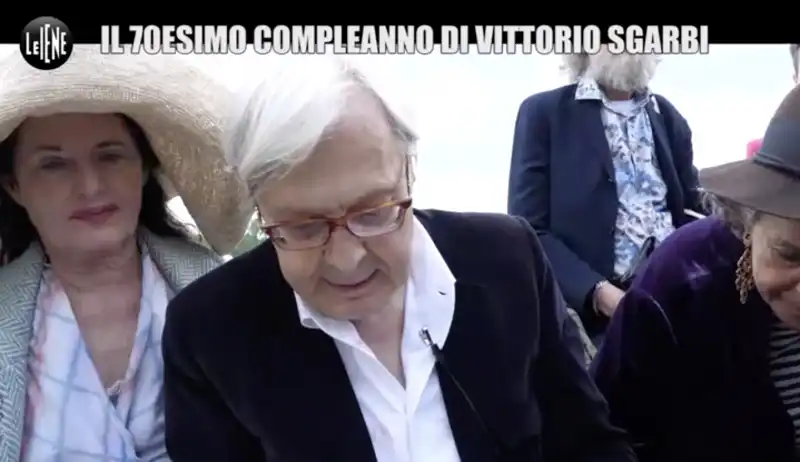 le iene   il 70esimo compleanno di vittorio sgarbi   7