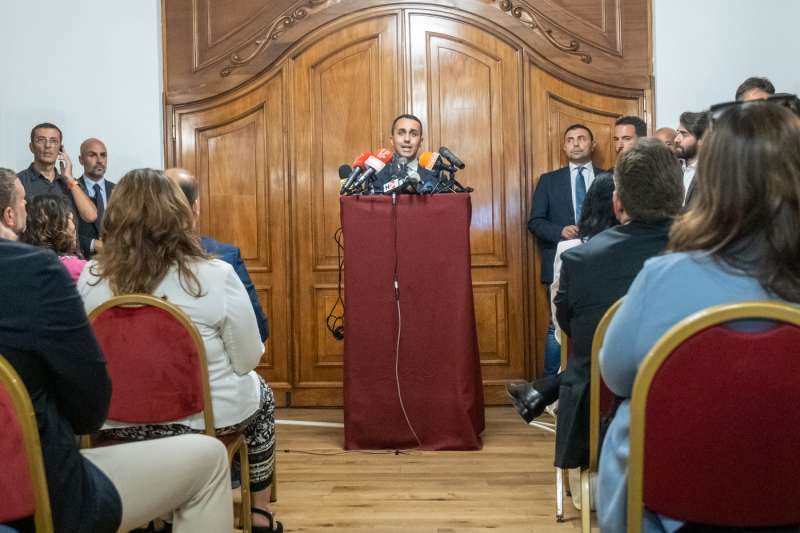 luigi di maio annuncia la scissione dal m5s 5