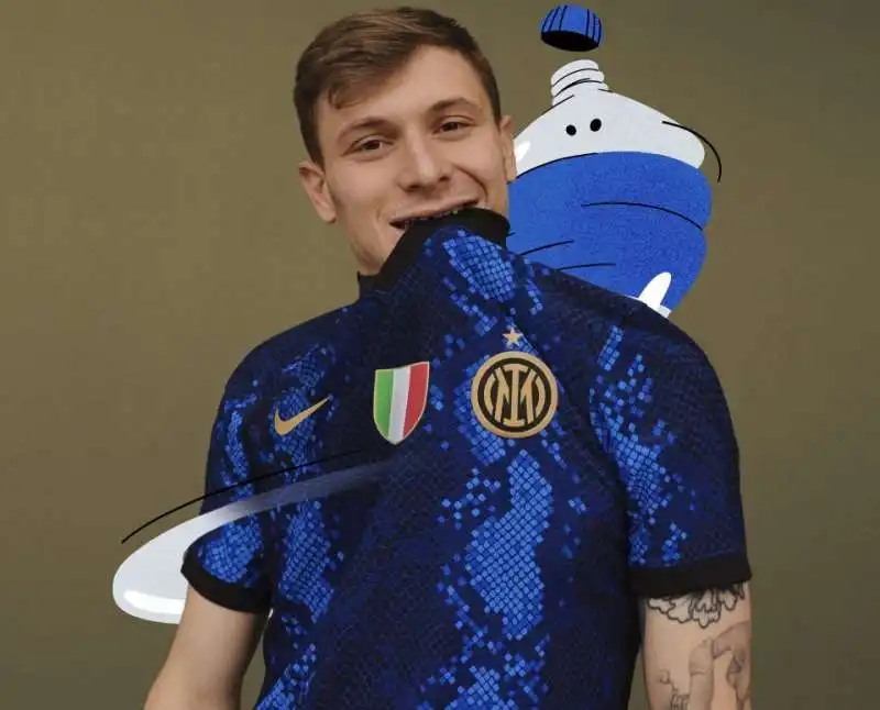 maglia dell inter della nike con plastica riciclata 