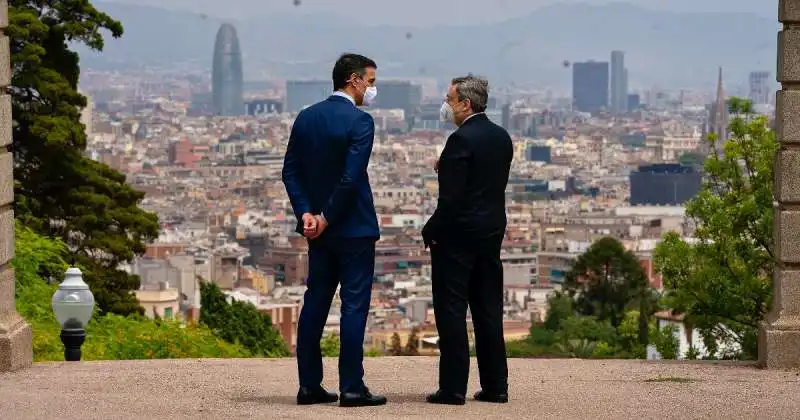 MARIO DRAGHI E PEDRO SANCHEZ