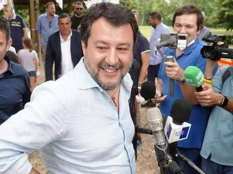 matteo salvini a desenzano