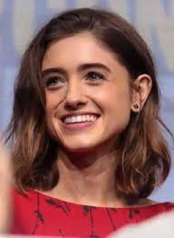 natalia dyer 3