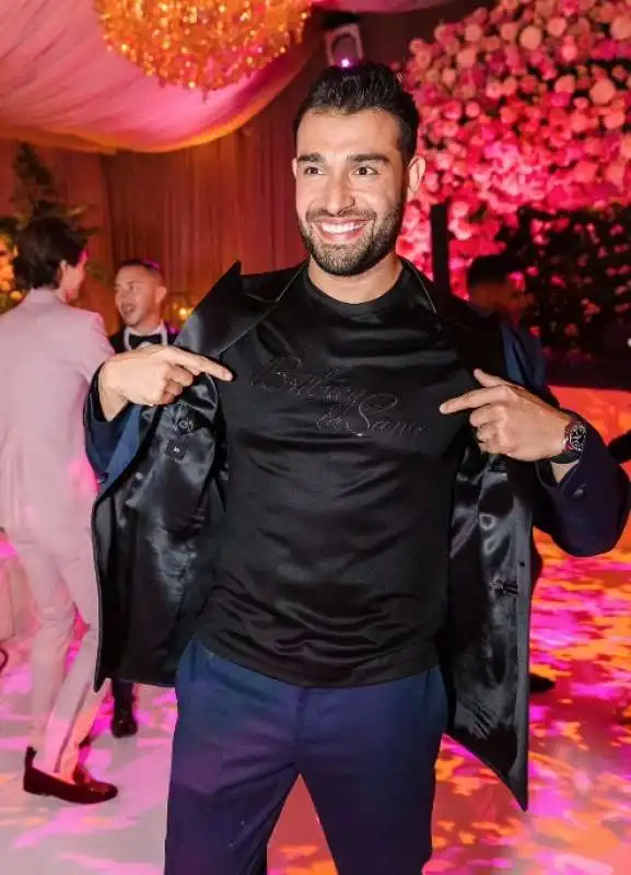 sam asghari copia